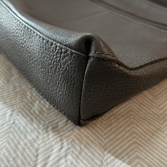 Women's THE SAK Reseda Leather Crossbody - Picture 4 of 14